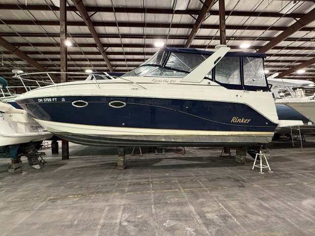 2004 Rinker 270 Fiesta Vee  for sale at True North Yacht Sales & Service