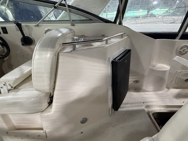 2004 Rinker 270 Fiesta Vee  for sale at True North Yacht Sales & Service