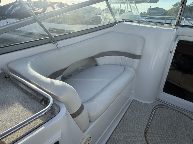 2003 Four Winns 285 Sundowner  for sale at True North Yacht Sales & Service