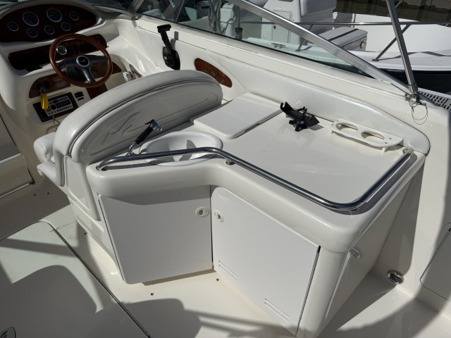 1998 SEA RAY 280 SUN SPORT  for sale at True North Yacht Sales & Service