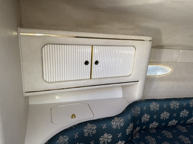 1998 SEA RAY 280 SUN SPORT  for sale at True North Yacht Sales & Service