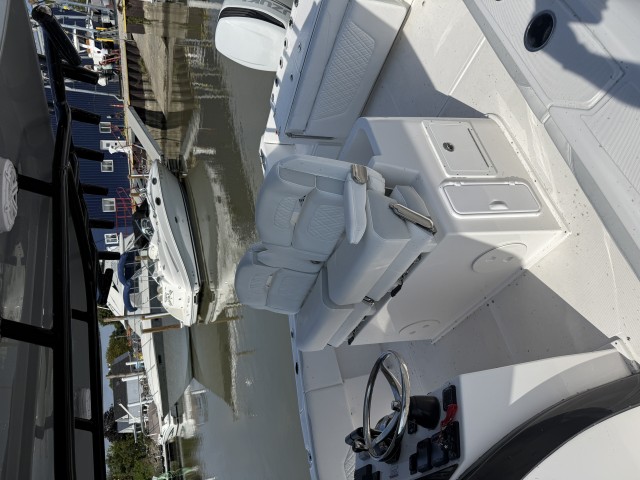 2023 Stamas 31T Aventura  for sale at True North Yacht Sales & Service