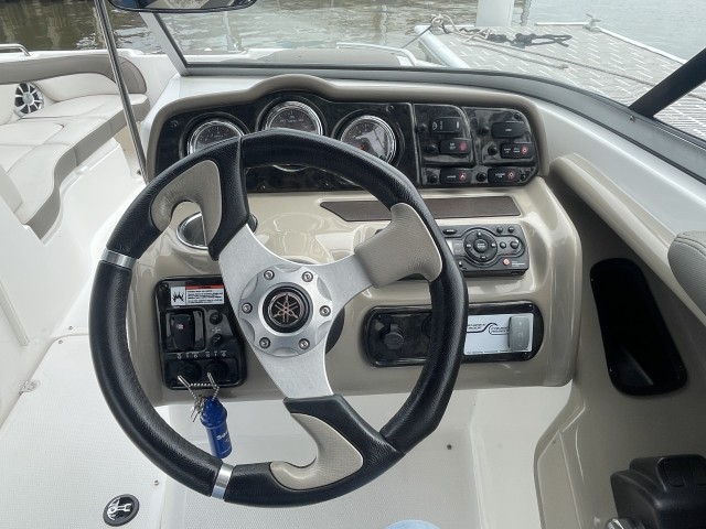 2020 Yamaha 242 Limited S  for sale at True North Yacht Sales & Service