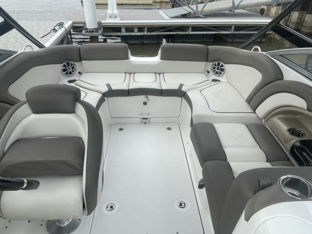 2020 Yamaha 242 Limited S  for sale at True North Yacht Sales & Service