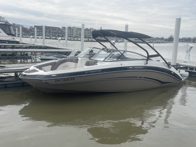 2020 Yamaha 242 Limited S  for sale at True North Yacht Sales & Service