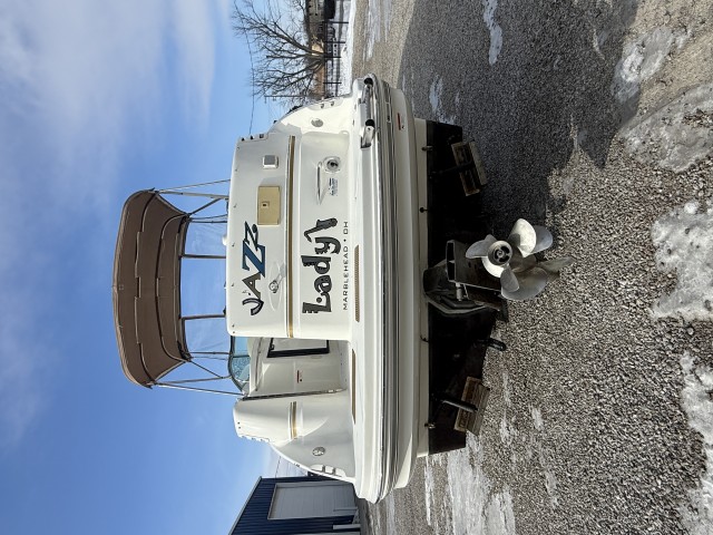 2004 LARSON CABRIO 274  for sale at True North Yacht Sales & Service
