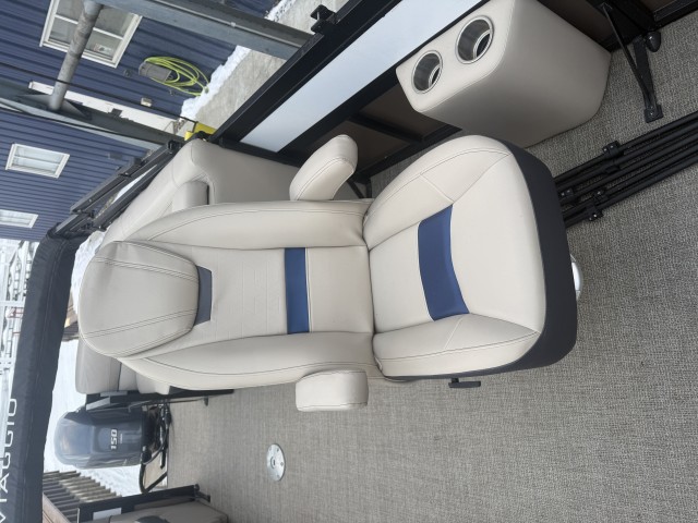 2022 VIAGGIO DIAMANTE 23U  for sale at True North Yacht Sales & Service