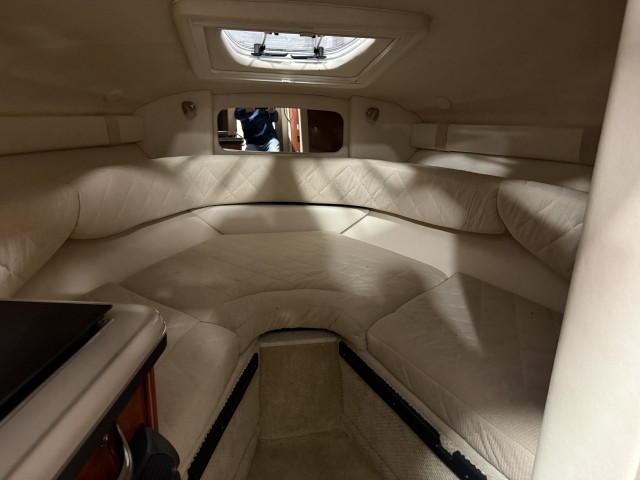 2007 SEA RAY 240 Sundancer  for sale at True North Yacht Sales & Service