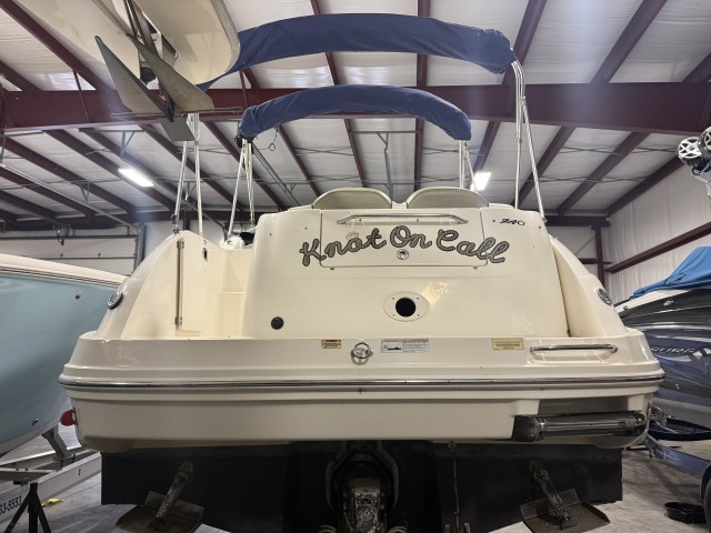 2007 SEA RAY 240 Sundancer  for sale at True North Yacht Sales & Service
