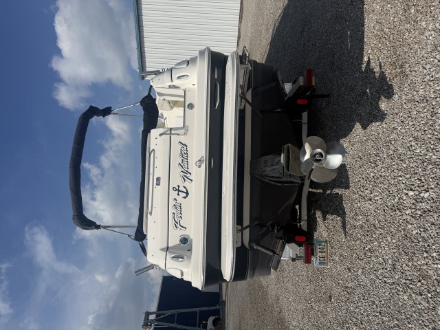 2007 LARSON CABRIO 260  for sale at True North Yacht Sales & Service