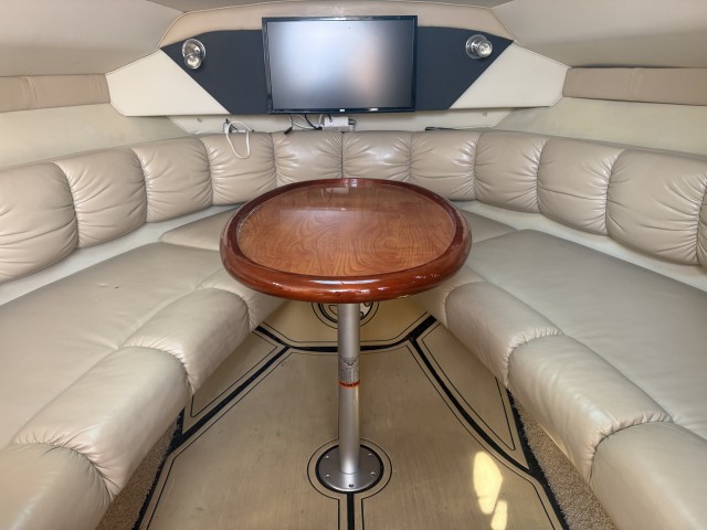 2007 LARSON CABRIO 260  for sale at True North Yacht Sales & Service