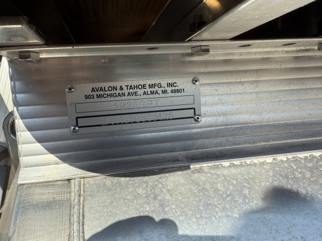 2025 TAHOE  Sport 19' Cruise Rear Bench  for sale at True North Yacht Sales & Service