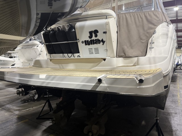 2002 Rinker FIESTA VEE 342  for sale at True North Yacht Sales & Service