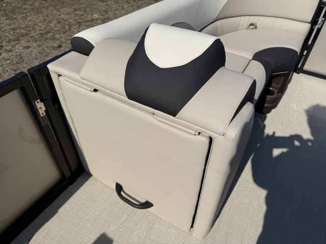 2025 TAHOE  LTZ QUAD LOUNGER 2385   for sale at True North Yacht Sales & Service