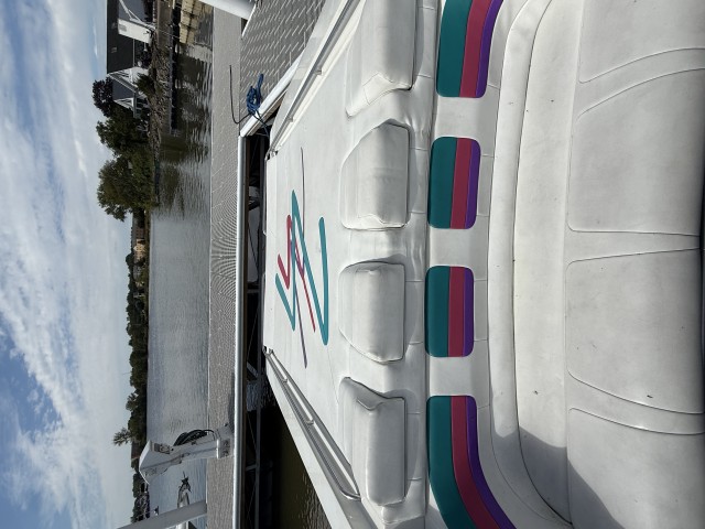 1994 FORMULA 419 SR-1  for sale at True North Yacht Sales & Service