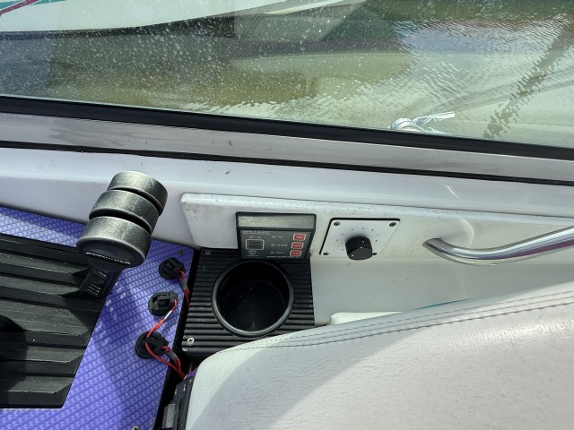 1994 FORMULA 419 SR-1  for sale at True North Yacht Sales & Service