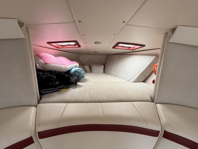 1994 FORMULA 419 SR-1  for sale at True North Yacht Sales & Service