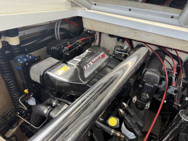 1994 FORMULA 419 SR-1  for sale at True North Yacht Sales & Service