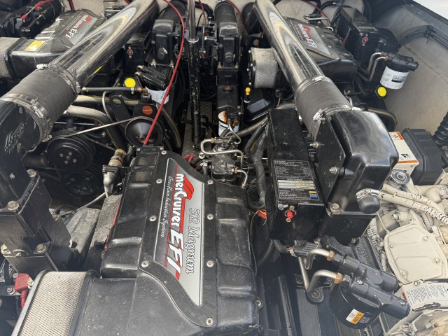 1994 FORMULA 419 SR-1  for sale at True North Yacht Sales & Service