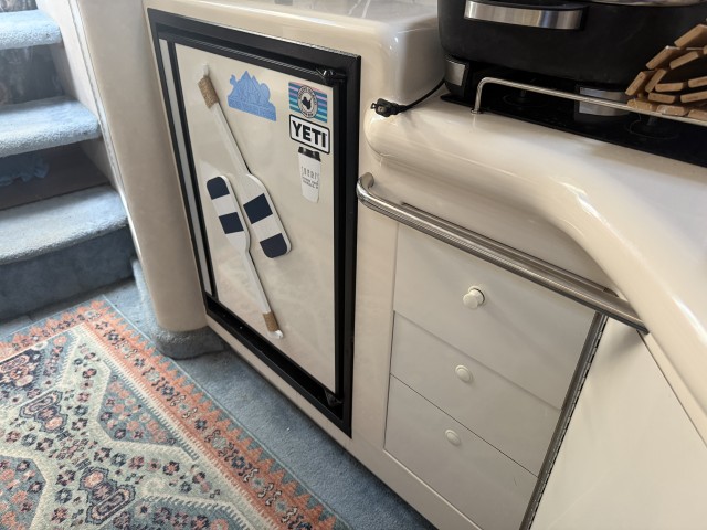 1996 SEA RAY 330 SUNDANCER  for sale at True North Yacht Sales & Service