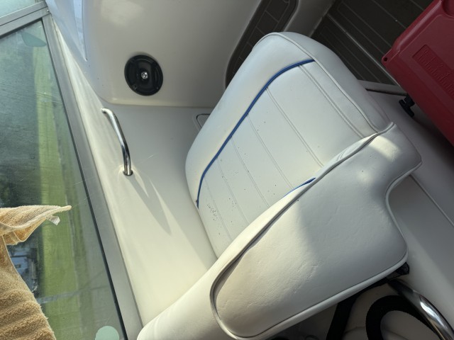 1996 SEA RAY 330 SUNDANCER  for sale at True North Yacht Sales & Service