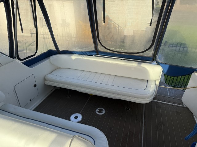 1996 SEA RAY 330 SUNDANCER  for sale at True North Yacht Sales & Service