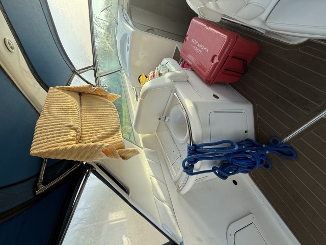 1996 SEA RAY 330 SUNDANCER  for sale at True North Yacht Sales & Service