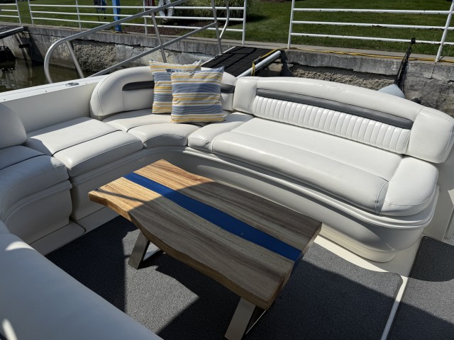 2003 SEA RAY 420 Sundancer  for sale at True North Yacht Sales & Service