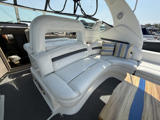 2003 SEA RAY 420 Sundancer  for sale at True North Yacht Sales & Service