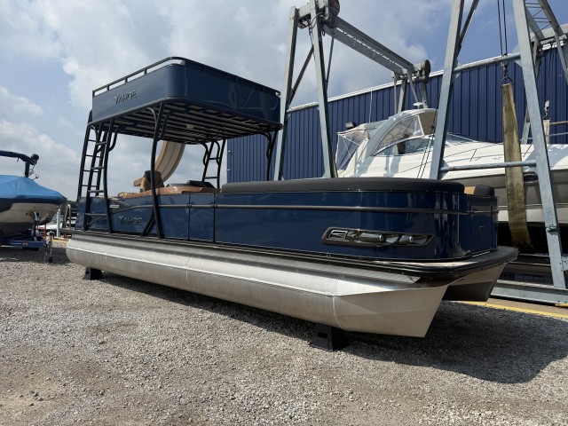 2025 TAHOE  2785 CRFS  for sale at True North Yacht Sales & Service