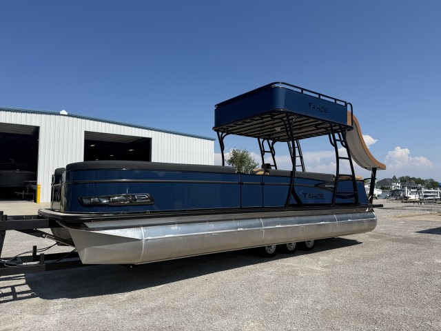 2025 TAHOE  2785 CRFS  for sale at True North Yacht Sales & Service