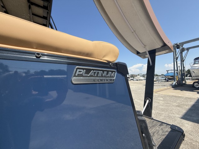 2025 TAHOE  2785 CRFS  for sale at True North Yacht Sales & Service