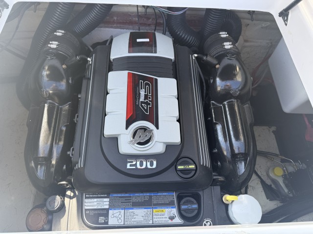 2022 HURRICANE SD 187  for sale at True North Yacht Sales & Service