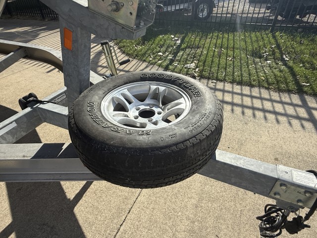 2008 Regal 2520 FASDECK  for sale at True North Yacht Sales & Service