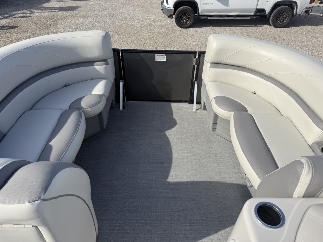 2020 Sun Chaser Geneva 22  for sale at True North Yacht Sales & Service