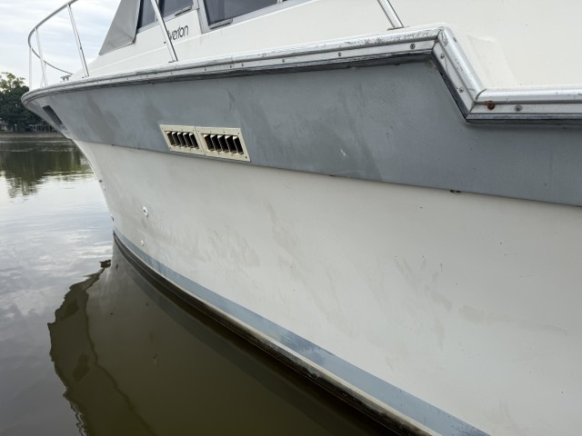 1986 Silverton 34 Convertible  for sale at True North Yacht Sales & Service