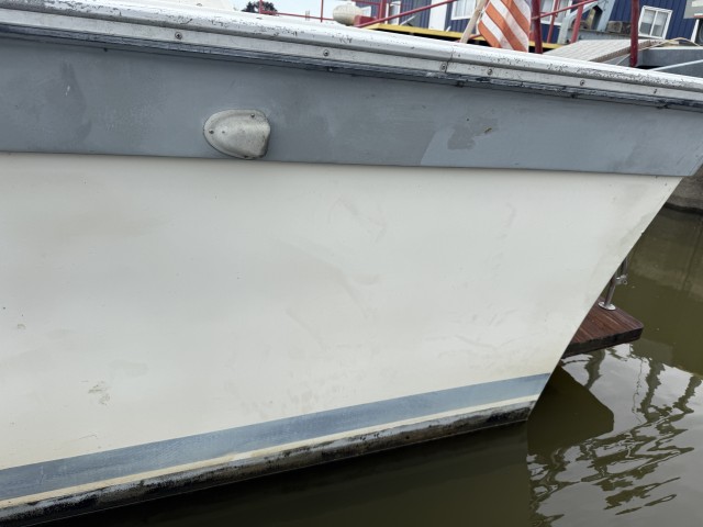 1986 Silverton 34 Convertible  for sale at True North Yacht Sales & Service