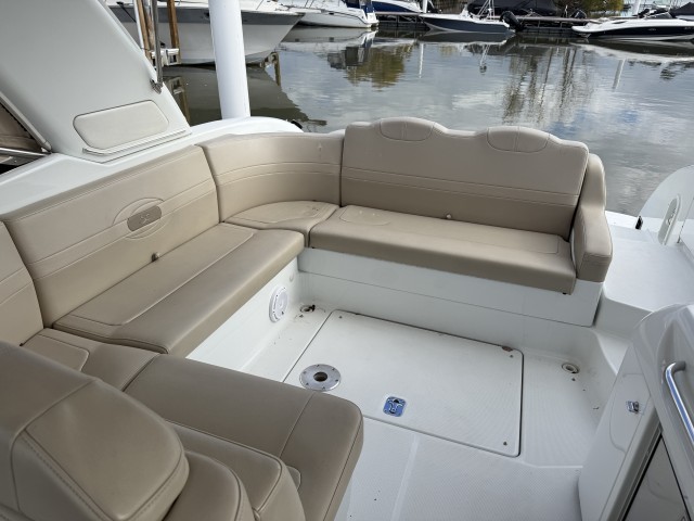 2010 Formula 350 Sun Sport  for sale at True North Yacht Sales & Service