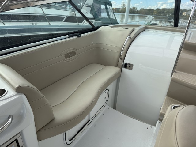 2010 Formula 350 Sun Sport  for sale at True North Yacht Sales & Service