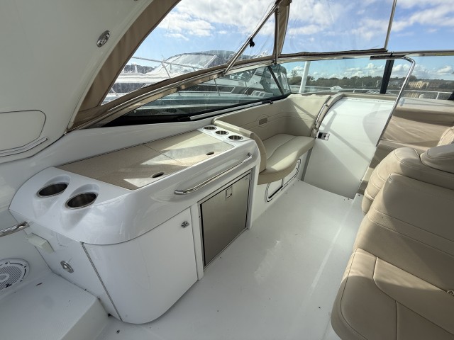2010 Formula 350 Sun Sport  for sale at True North Yacht Sales & Service