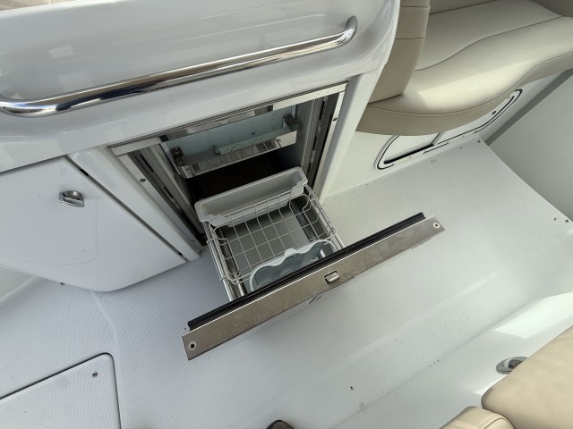 2010 Formula 350 Sun Sport  for sale at True North Yacht Sales & Service